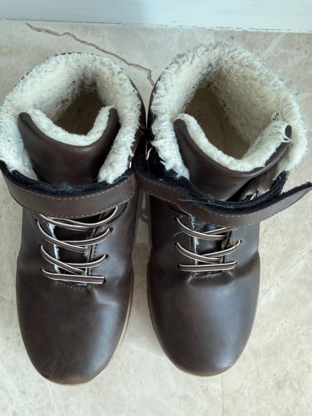 Boys Girls kids brown winter short Boots Faux Fur rubber soles Size Big Kid 4 - Picture 12 of 12